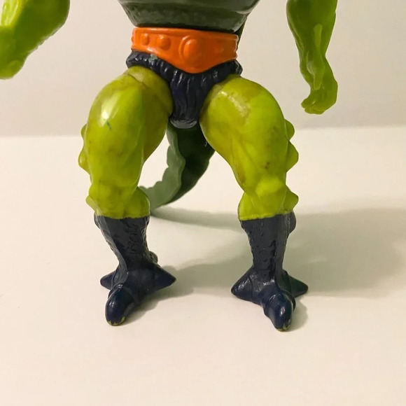 Vintage 1983 MOTU Whiplash Masters Of The Universe  He Man Torn Cape - Picture 5 of 16